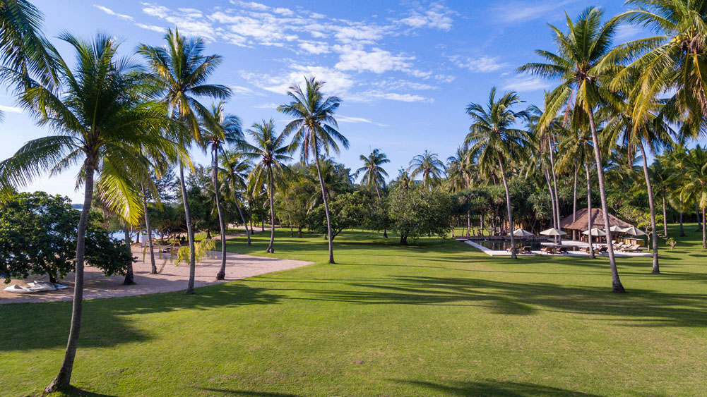 Sira Beach House - Beautiful villa setting